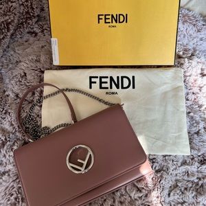 100% Authentic FENDI
Calfskin F is Fendi Wallet on Chain EUC, Rose